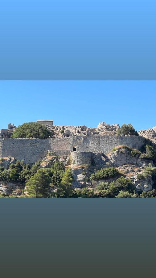 Villa Magda. Agios Georgios Pagon Exterior foto